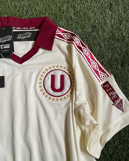 Universitario 90 Años Calidad Estándar